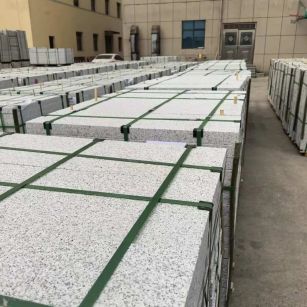 西宁 白麻花岗岩5.0公分荔枝面地铺石