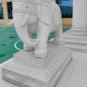 西宁 白麻花岗岩动物异形石雕-大象