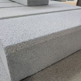 西宁 芝麻灰荔枝面路沿石