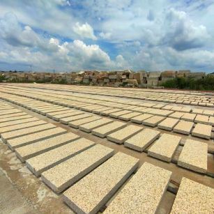 西宁 黄金麻荔枝面花岗岩石材地铺石防护中