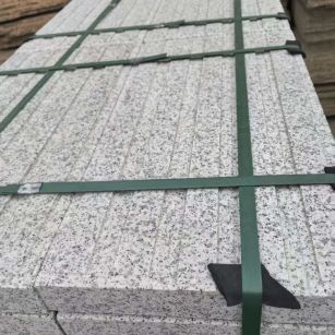 西宁 白麻花岗岩直行盲道石，盲条，地铺石