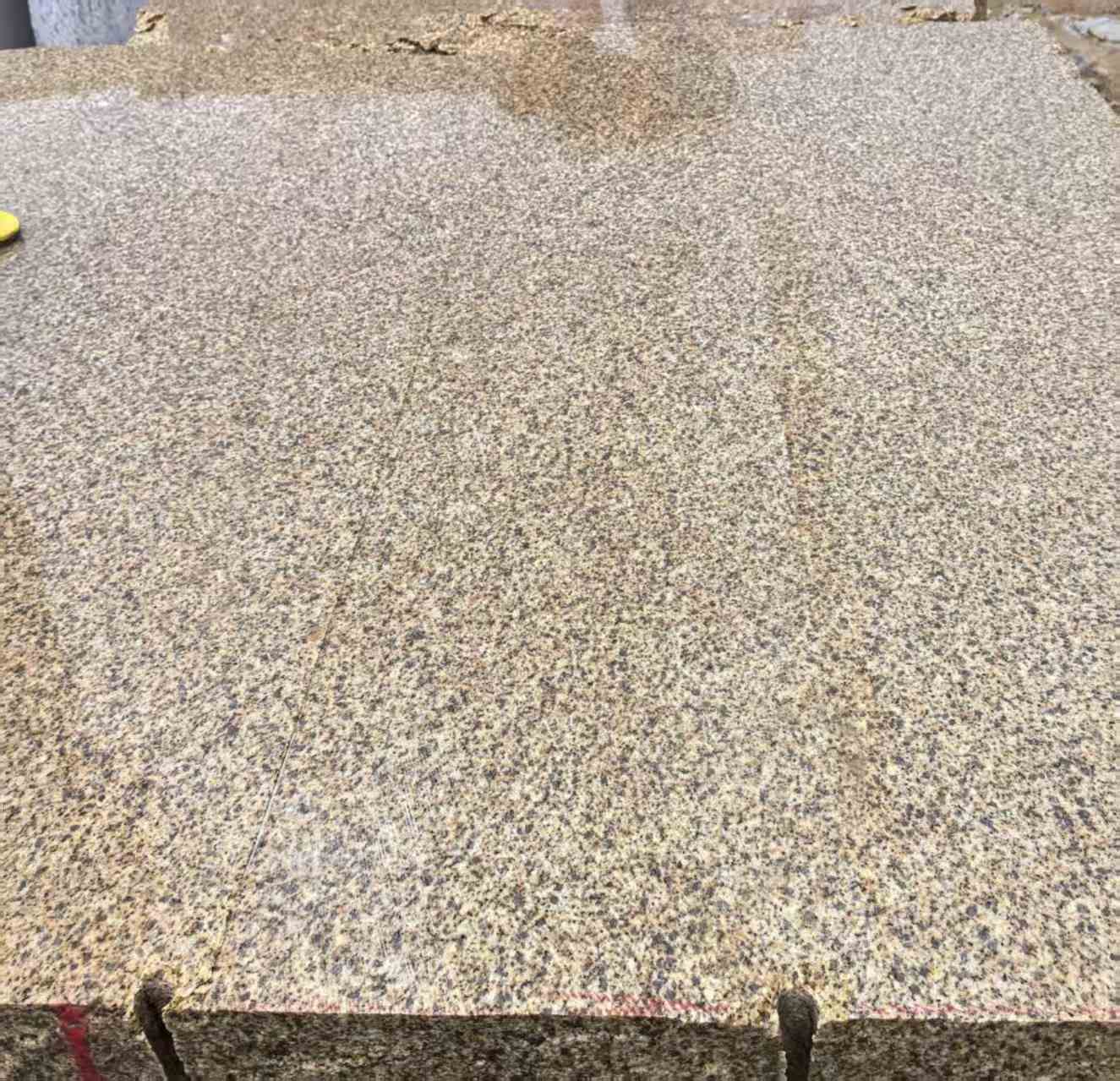 西宁 黄金麻花岗岩石材方料