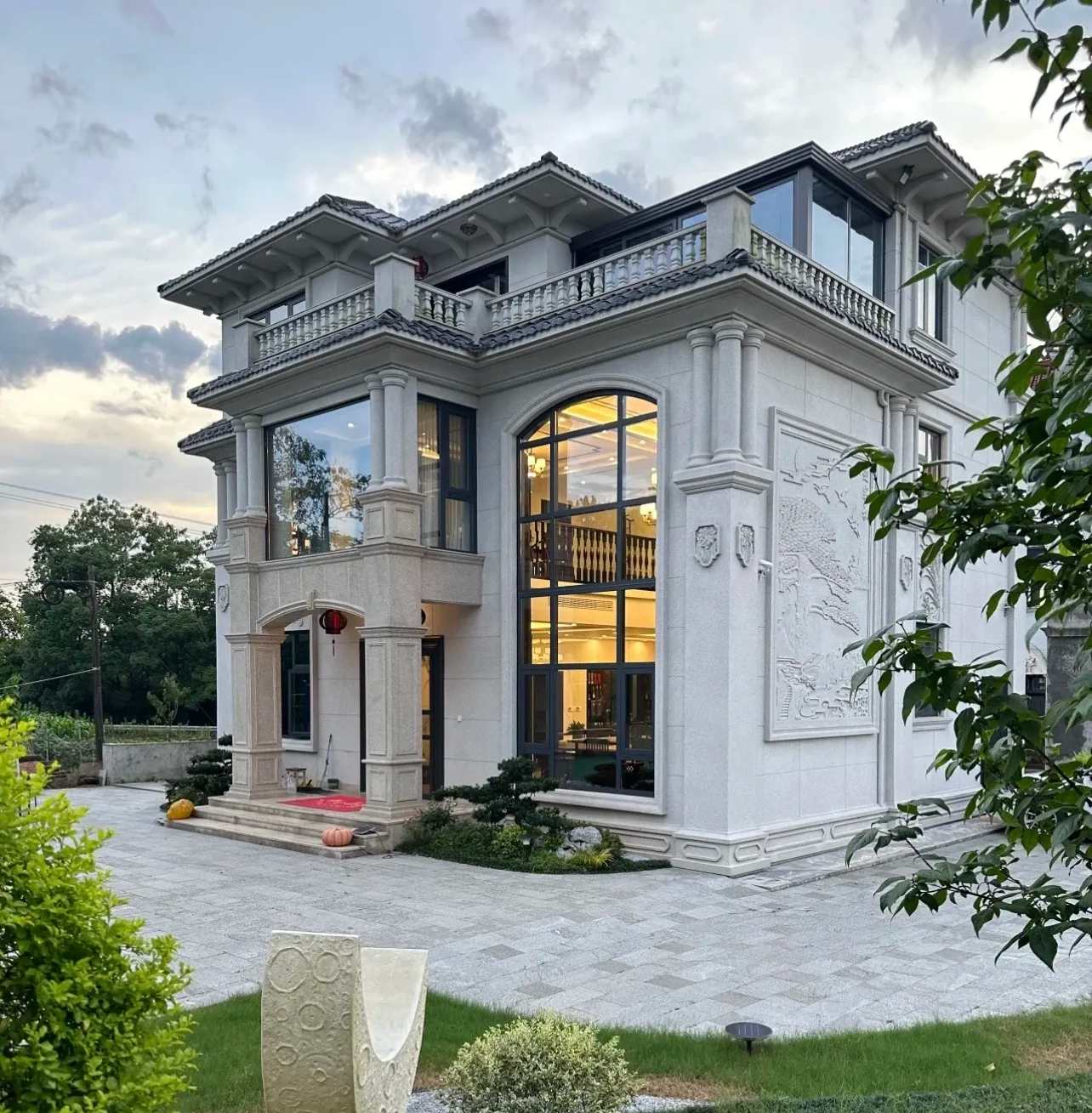 西宁 白麻花岗岩私人别墅干挂石材豪华定制